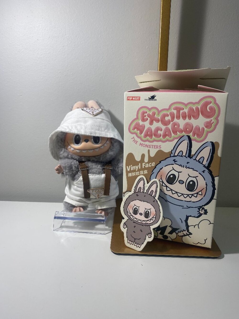 Preowned Authentic Exciting Macaroon LaBuBu Sesame Bean with Accessories